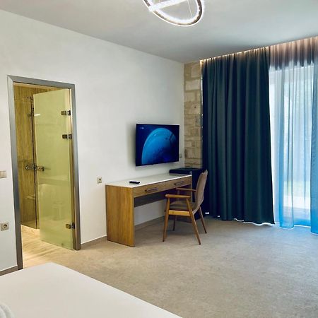 Lili Hotel Gazi Ngoại thất bức ảnh